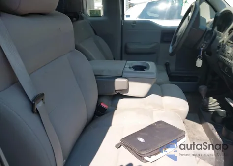 2004 Ford F-150 Stx/Xl/Xlt z USA, uszkodzony, nr VIN 1FTRF14W54NB75251